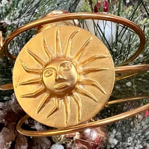 pre columbian jewelry, pre colombinos. pre colombian,  sun bracelet, 24kt gold plated