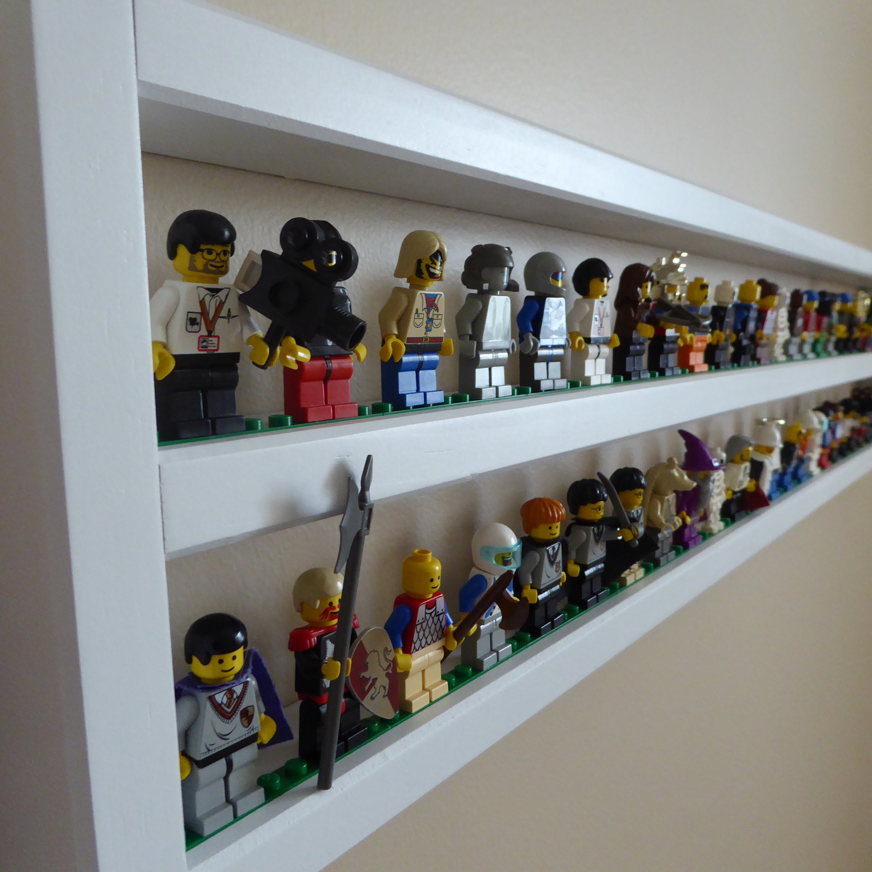 Floating Wide/Horizontal Wall Shelf for Lego Minifigures Etsy España
