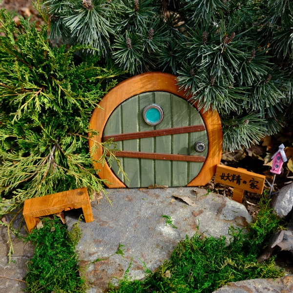 Fairy Garden Door – “Hobbit Hole Deluxe” – Handmade Glass Window, Faux Bronze Knob – Miniature Bench and Sign – Fairy Garden, Hobbit Door