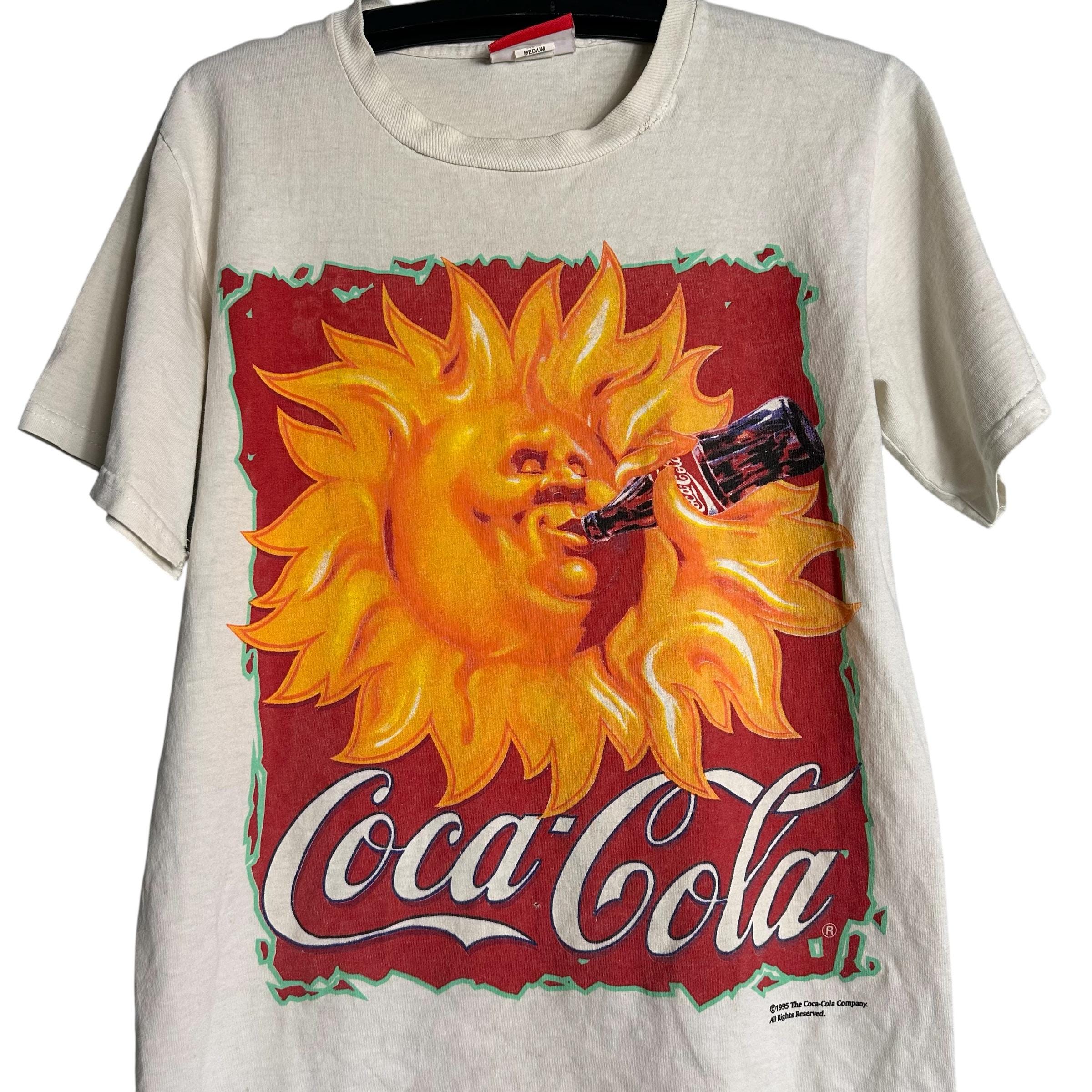 ビンテージ希少ユーロ製90s Coca-Cola Tシャツ Vintage 90s Coca Cola Sun Drinking Promo T-shirt - Etsy