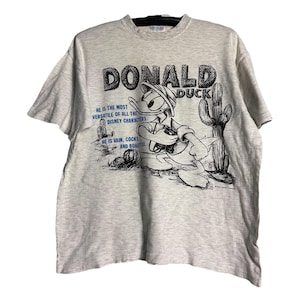 Vintage Donald Duck Walt Disney Spell Out T-shirt