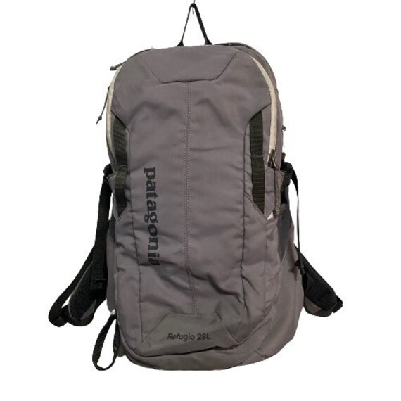 patagonia backpack canada