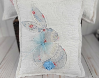 Oreiller de lapin quilt vintage, patchwork fait main