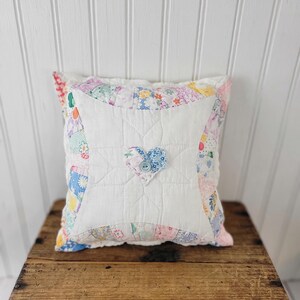 Vintage quilt pillow Vintage pillow Antique quilt pillow Feed sack quilt Feed sack #7