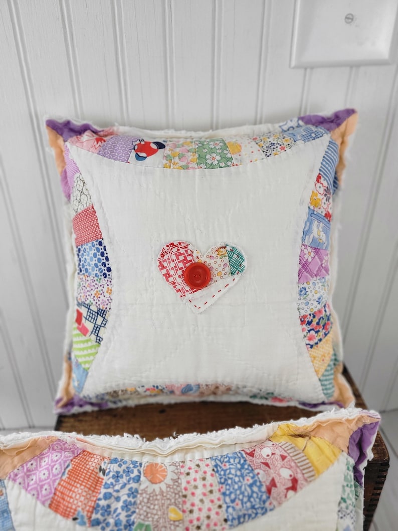 Vintage quilt pillow Vintage pillow Antique quilt pillow Feed sack quilt Feed sack image 1