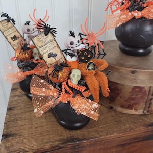 Retro halloween miniatures Vintage spice tin halloween Diorama Retro halloween