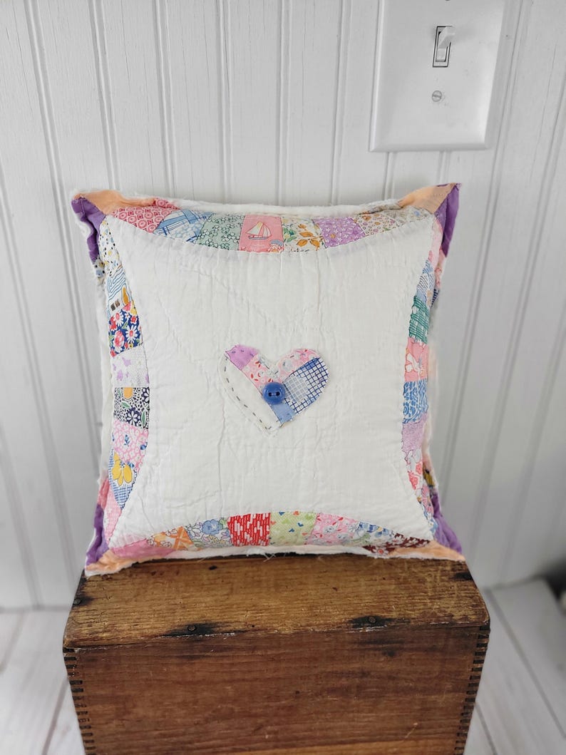 Vintage quilt pillow Vintage pillow Antique quilt pillow Feed sack quilt Feed sack #2