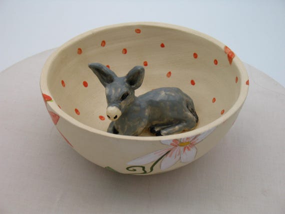 hand-painted bowl with donkey