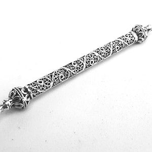 Small Yad Torah Pointer, Jewish Wedding gift, Judaica Gift, Yemenite Filigree Art, Sterling Silver, Handmade In Israel, Model 131
