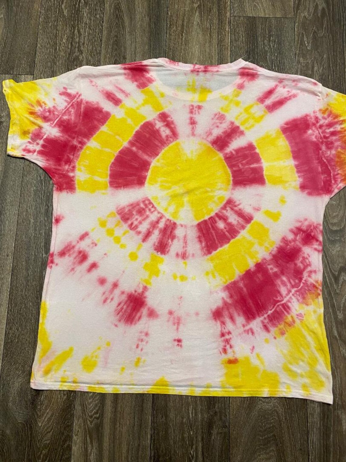 PinkYellow target tie dye tee size 2X Etsy