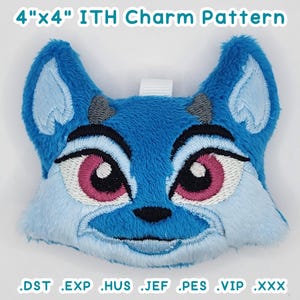 Ixi-inspirerad plyschberlock ITH broderimönster