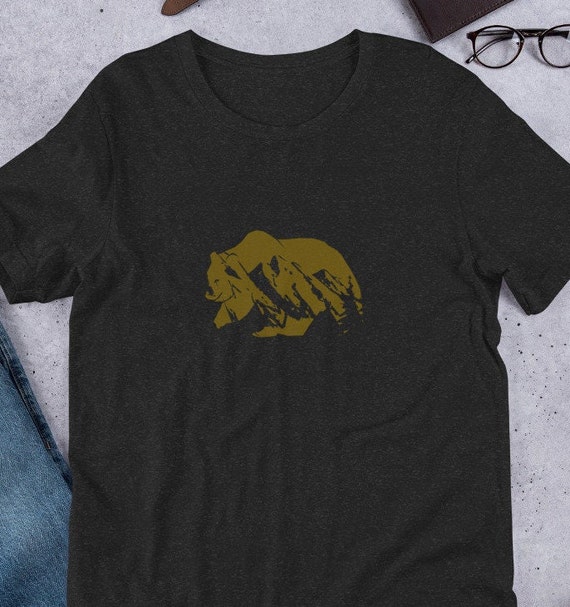 Grizzly Bear Mountain T-Shirt – Nature Wilderness Silhouette Tee – Outdoor Adventure Graphic Shirt