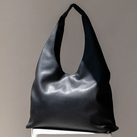 Le Tote - Minimaliste - Polyvalent - Sac à main - Sac à bandoulière / poignée supérieure - À la mode - Cuir végétalien - Idée cadeau pour la fête des mères - Essaim