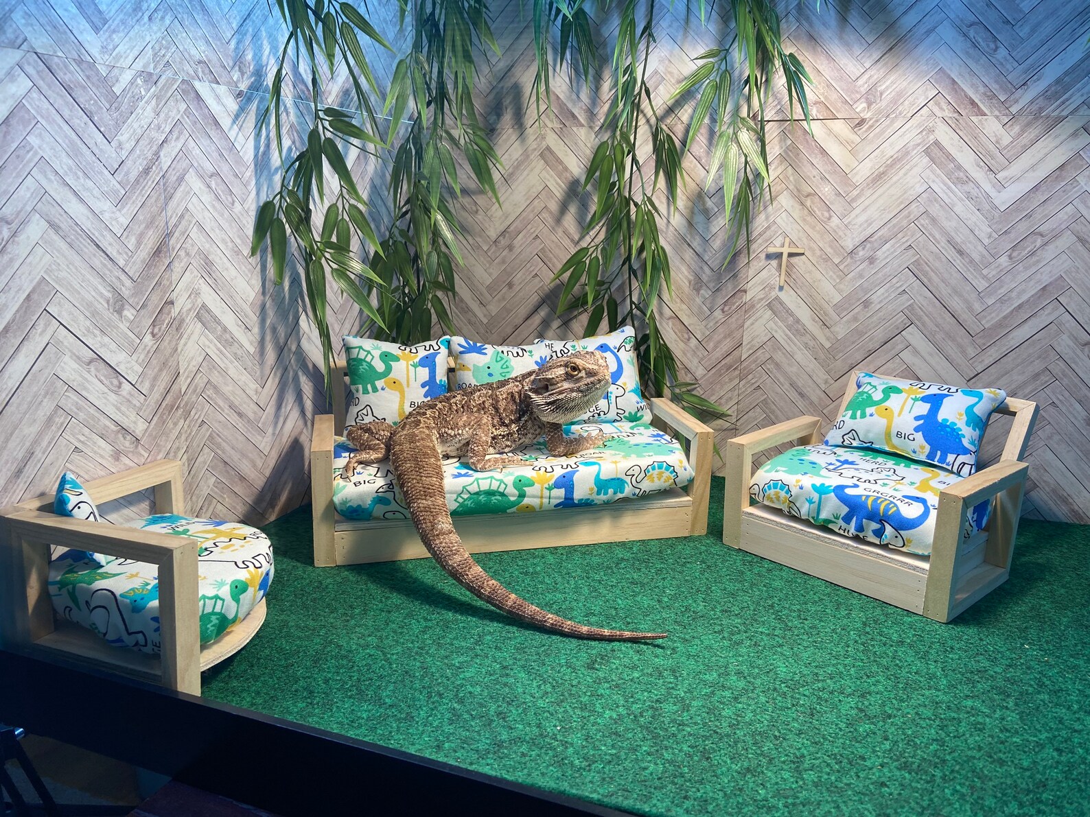 Reptile Furniture Super Durable Reptile Safe Red Oak Wood Etsy UK