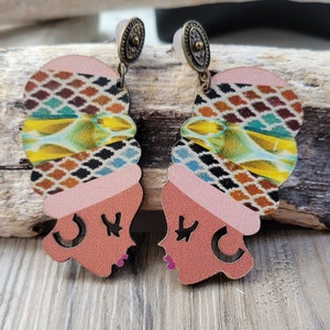 African Black Woman Multicolor Wood Earrings/Afro Puff Black Girl Earrings/Colorful Afrocentric Large Earrings/Statement Afro Woman Earrings