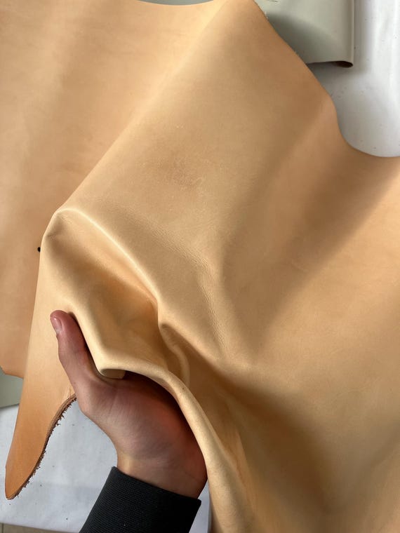 Full Vegetable Tan Cowhide Leather: 1.5mm (4 oz) for Crafts & Tooling