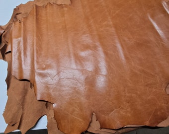 Sheep leather antique, crunchy effect, Genuine lambskin hide two tone col. Tan, Semi Veg Tanned