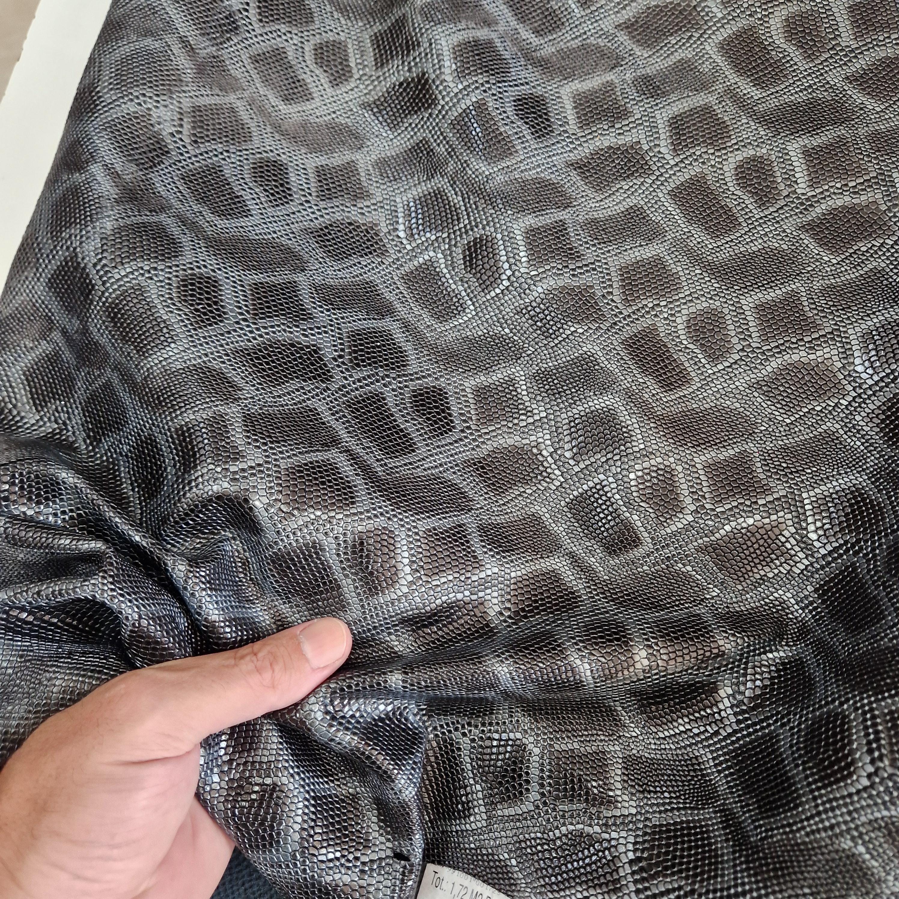 Glossy Snake Embossed Cow Leather Sheet: Italian Leather Crafts - Picture 11 of 13