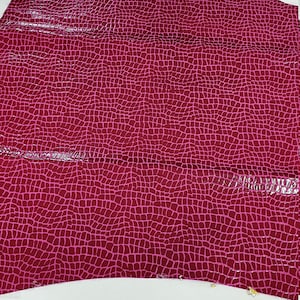 Goat suede Leather alligator printed, Genuine goat hide skin thick. 0,9mm(2 oz)