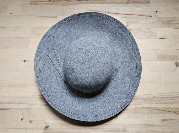 Vintage Betmar New York Gray 100% Wool Women