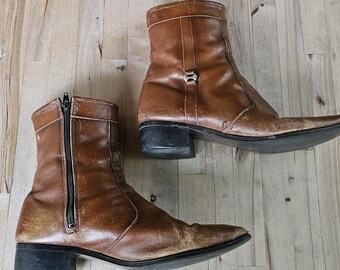 Vintage 70s Kinney Men\'s Genuine Leather Boots, 8 Kinney | Shoes | Vintage 7s Kinney Mens Genuine Leather  main image 2