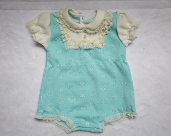 Vintage, Baby 0-6 Month Romper, Blue Daisies