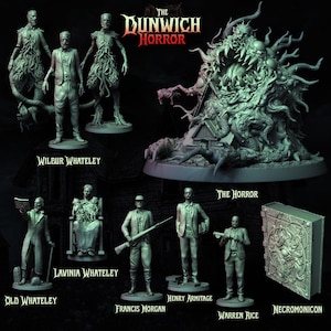 Puede incluir: Colección de figuras en miniatura grises y un gran modelo de monstruo de "The Dunwich Horror". Las figuras incluyen a Wilbur Whateley, Lavinia Whateley, Francis Morgan, Henry Armitage, y otros. El título está en la parte superior.