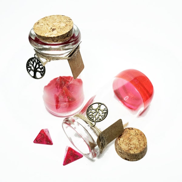 Healing Potion Dice Roller | DnD Health HP Die Shaker | D4 Red Gold Sparkles