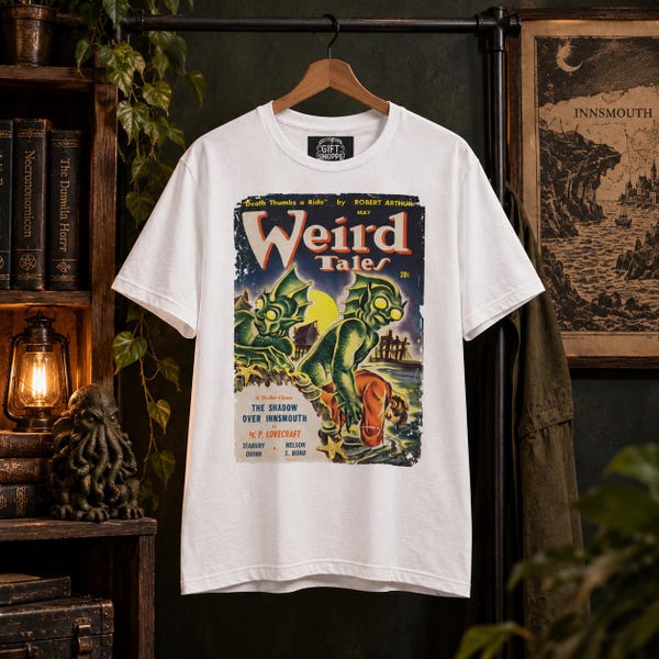 Lovecraft Shadow Over Innsmouth Pulp Cover 1942 T-shirt