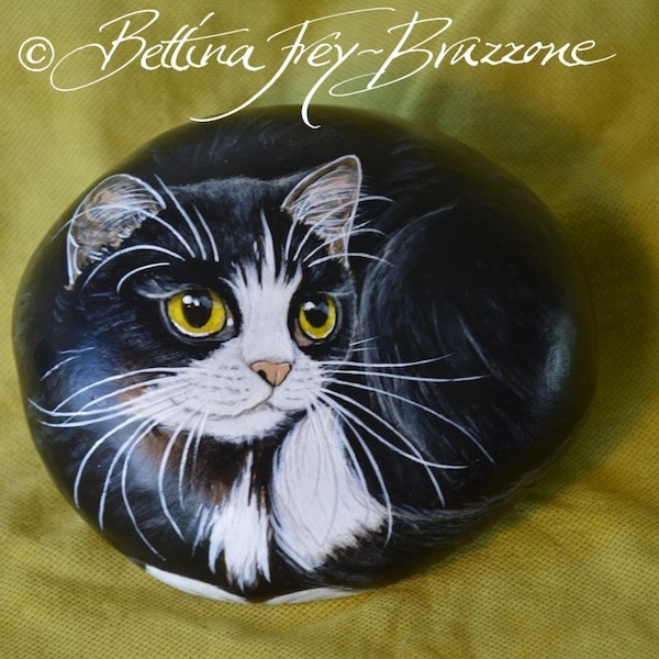 Katzenstein, Acryl, handgemalt, Malerei, schwarz-weiße Katze, Steinkatze (#BFB21004)