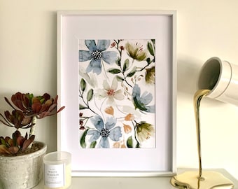 Impresión artística de acuarela floral azul, decoración de pared con flores abstractas