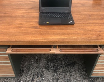 Executive Pedestal Desk