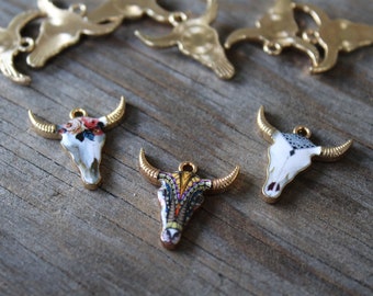 Cow Skull charm / pendant - pack of 3 bull skull for jewelry making a necklace bracelet or earrings