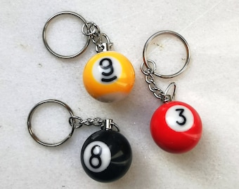 Porte-clés boule de billard 8 boules, charme de sac porte-bonheur, porte-clés magique y2k, rayures solides huit boules amusant billard snooker cadeau, porte-clés vintage 8 boules