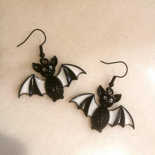 Bat vampire earrings, dracula suit costume cosplay party bat lover sign, anime kawaii batty charm gift, hotel transylvania halloween jewelry