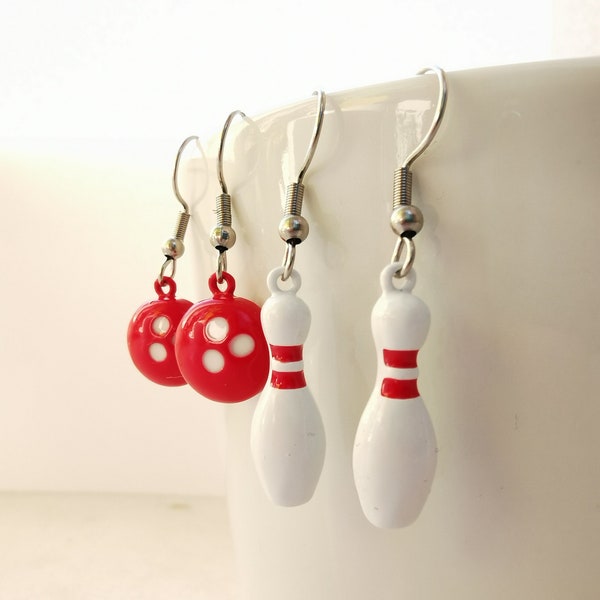 Bowling gifts earrings, bowling party accessories, unique bowling ball pin charm, senior team game shirt outfit, cute sport league earrings