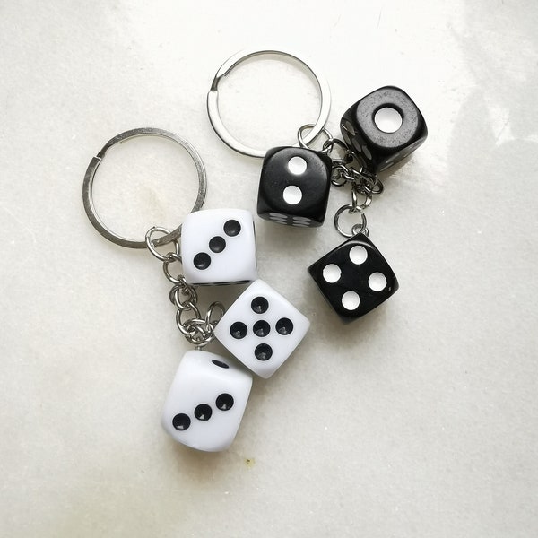 Lucky dice jackpot keychain, casino poker night keyring, jammy player charm gift, craps klondike las vegas amulet, slot machine hazard