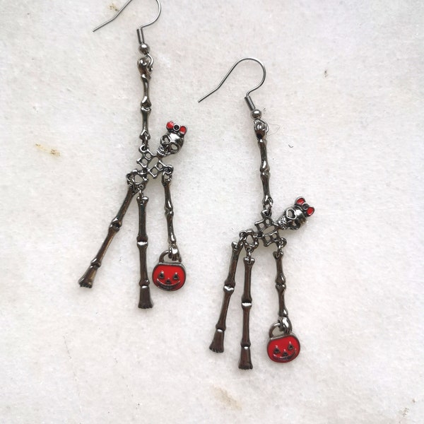 Halloween skeleton earrings, hangman lady, red pumpkin bag scary jewelry, hanging skeleton charm, party outfit, horror lover unique gift