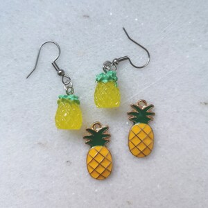 Pineapple fruit earrings, tropical dangle gold jewelry, yellow exotic fruit bead, plant decor gift idea, summer charm for pina colada lovers