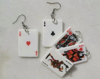 Boucles d'oreilles de cartes à jouer, boucles d'oreilles de fête de poker, charme de jeu de nuit de jeu de casino, as king queen jack jocker face deck de boucles d'oreilles de cartes,