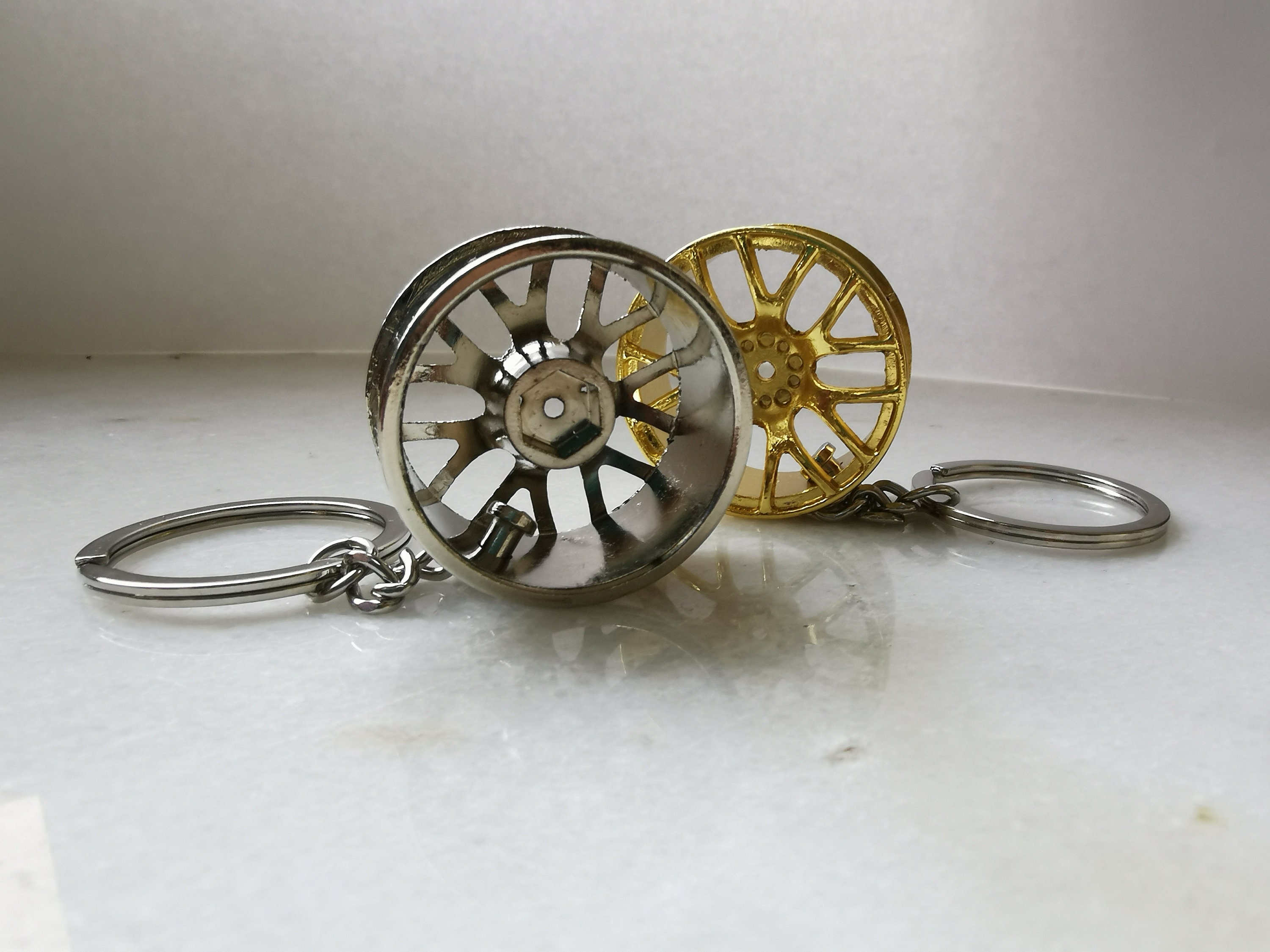Car Tire Rim F1 Keychain, Formula 1 Wheel Alloygold Keyring Charm, Rims ...