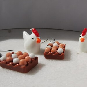 Boucles d'oreilles en forme de boîte à œufs de poule, bijoux bio et sains inspirés de la ferme, plateau porte-œufs, cadeau original pour une fille à la campagne, breloques pour une fête sur le thème des poules image 2