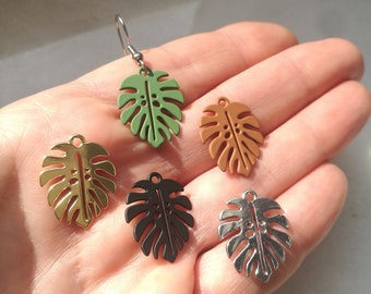 Monstera Blatt Ohrringe, ästhetischer tropischer Pflanzenblätter Anhänger, organischer Natur botanischer Schmuck, hypoallergene Boho Indie Ohrringe