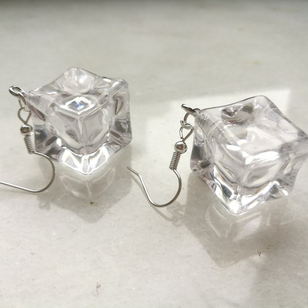 Eiswürfel-Ohrringe, Kristall-Eiswürfel-Ästhetische Ohrringe, böhmische geometrische transparente Ohrringe, minimalistischer reiner Schmuck, klarer Glasanhänger