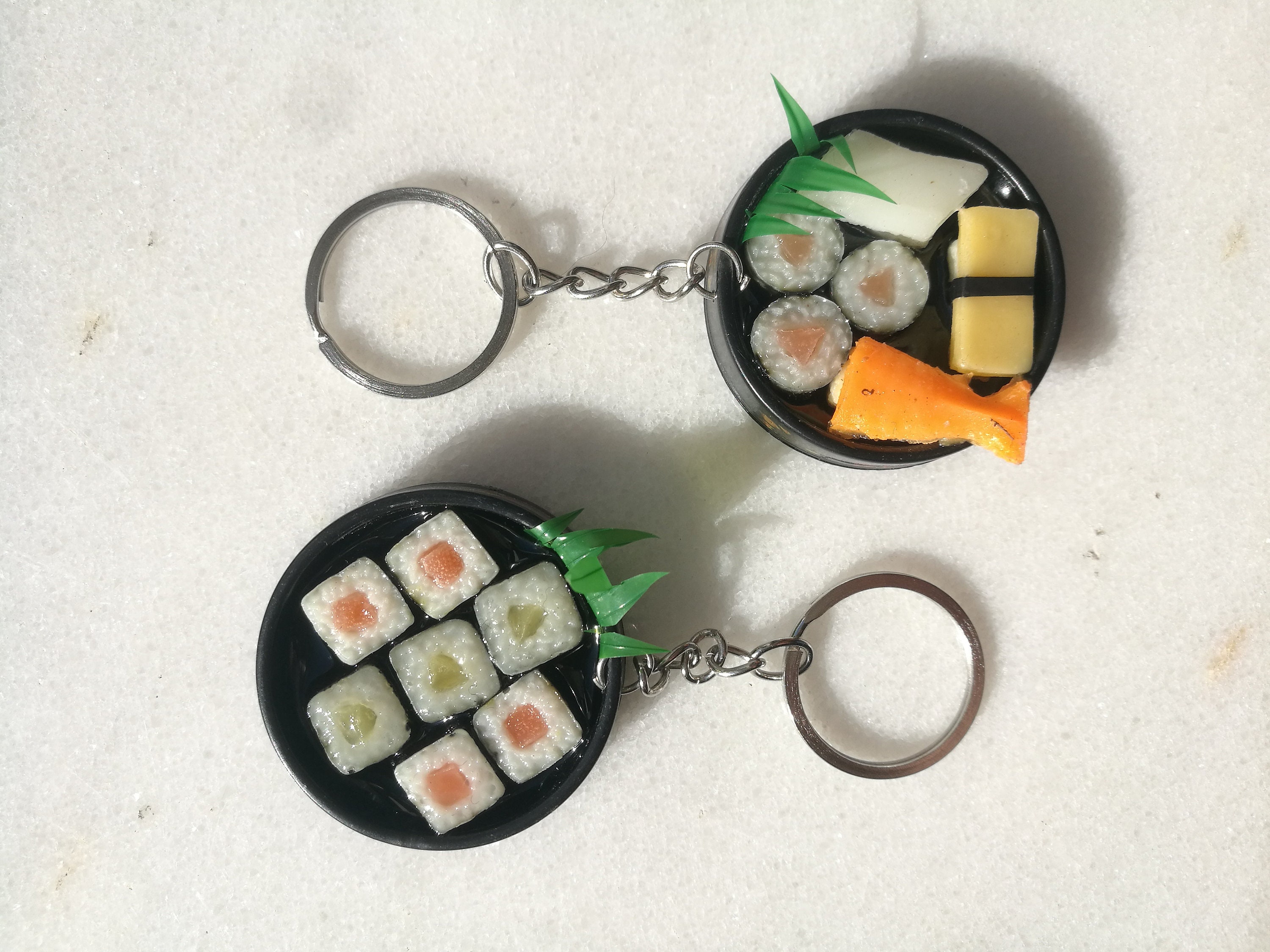 Sushi 🍣 cute ideas with fimo  Polymer clay charms, Polymer clay