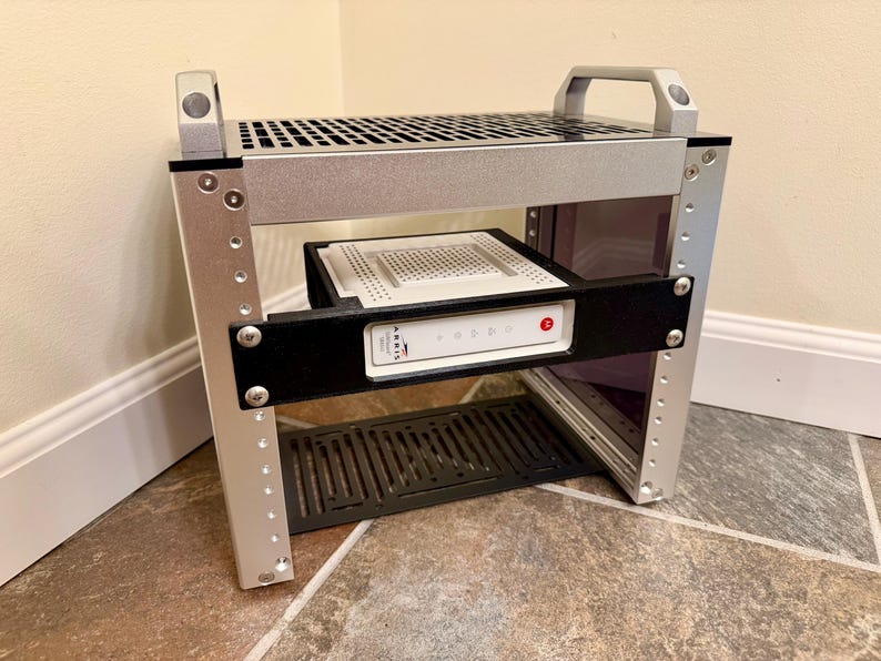 Surfboard SB8200 Cable Modem - 10in Mini Rack 1U Mount - Etsy