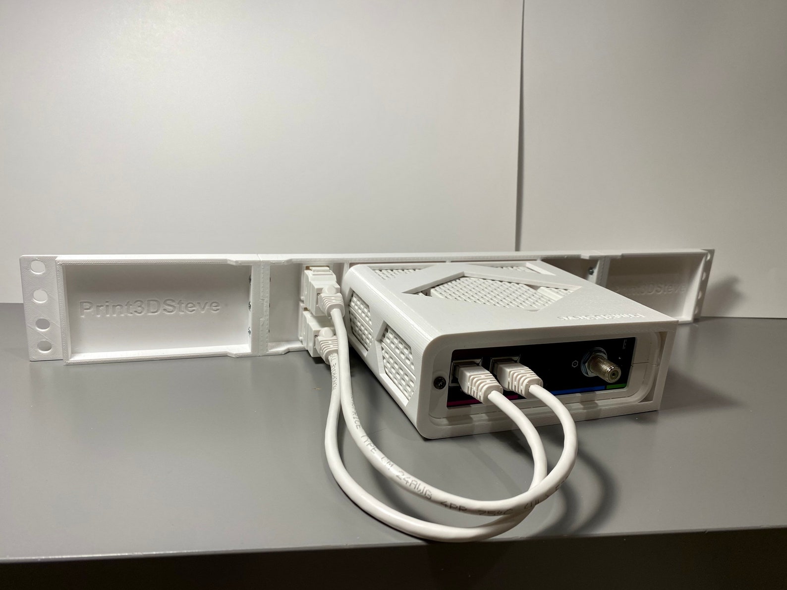 Surfboard SB8200 / SB6190 / SB6141 Cable Modem Rack Mount - Etsy