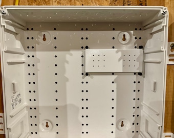 UniFi Switch Ultra, Switch Flex 2.5G 8 or Switch Flex 2.5G 8 PoE - Adjustable Leviton Structure Media Center Mount