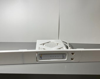 Surfboard SB8200 / SB6190 / SB6141 Cable Modem Rack Mount