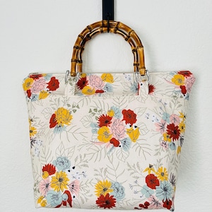 Floral Print Handbag With Bamboo Handles